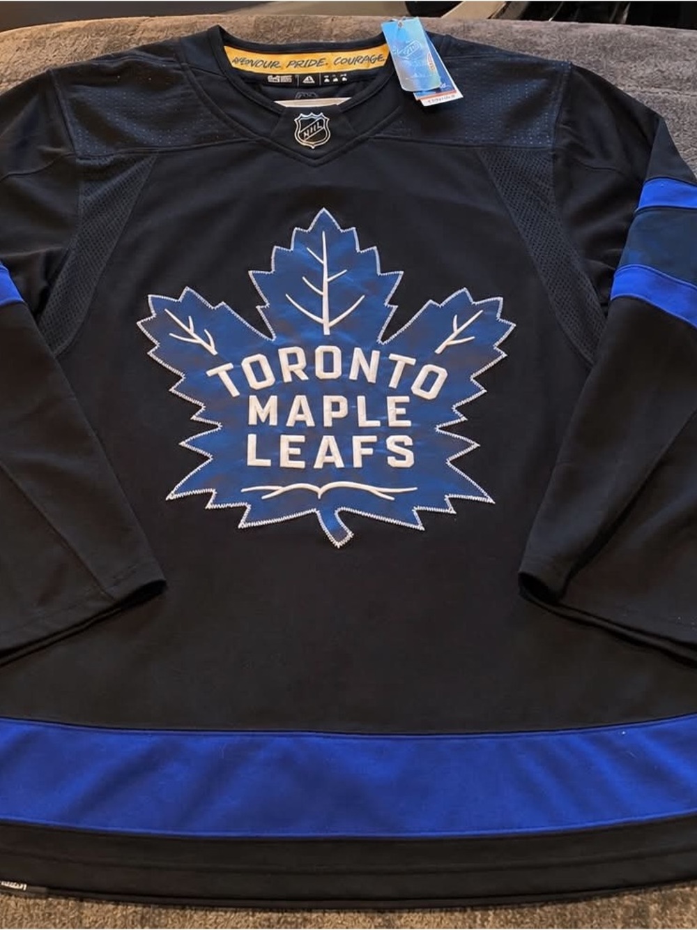 NHL Toronto Maple Leafs Black & Royal Blue Crewneck jersey
